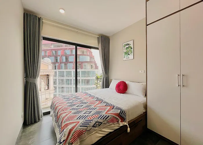 Modern Apartment In Westlake