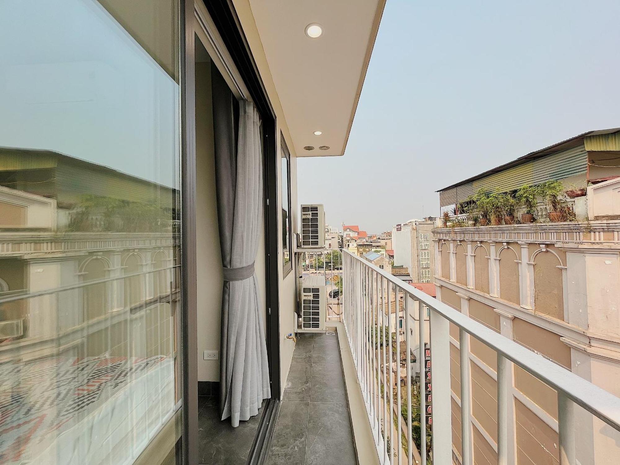Modern In Westlake Hanoi